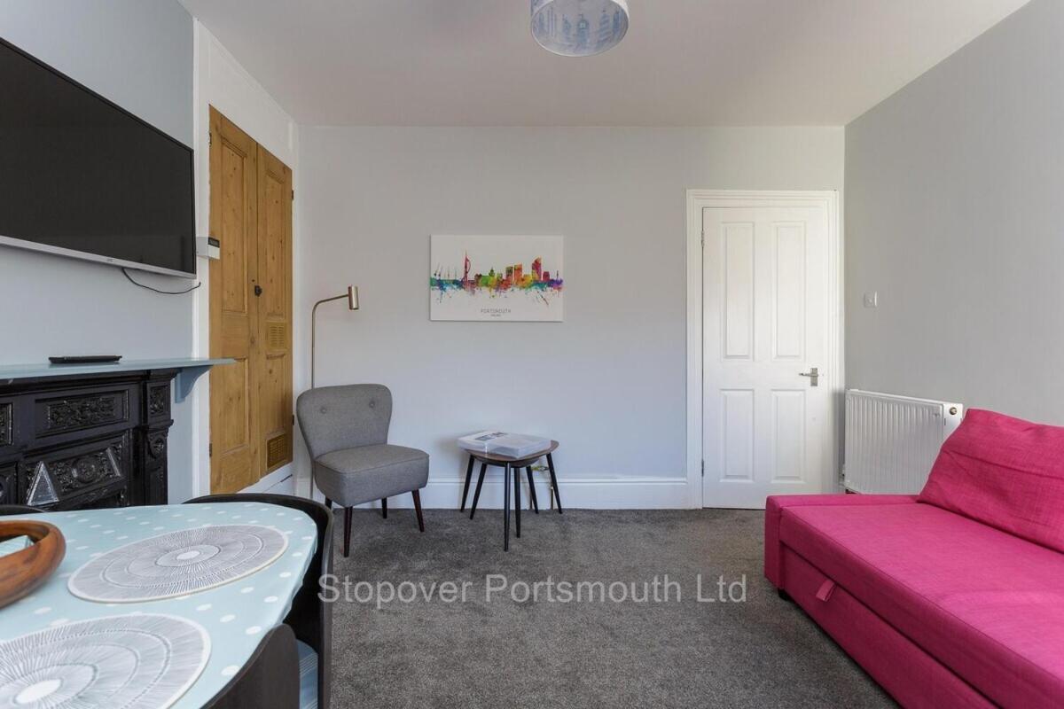 Stopover At Orchard Apartment Light And Cosy Portsmouth Værelse billede
